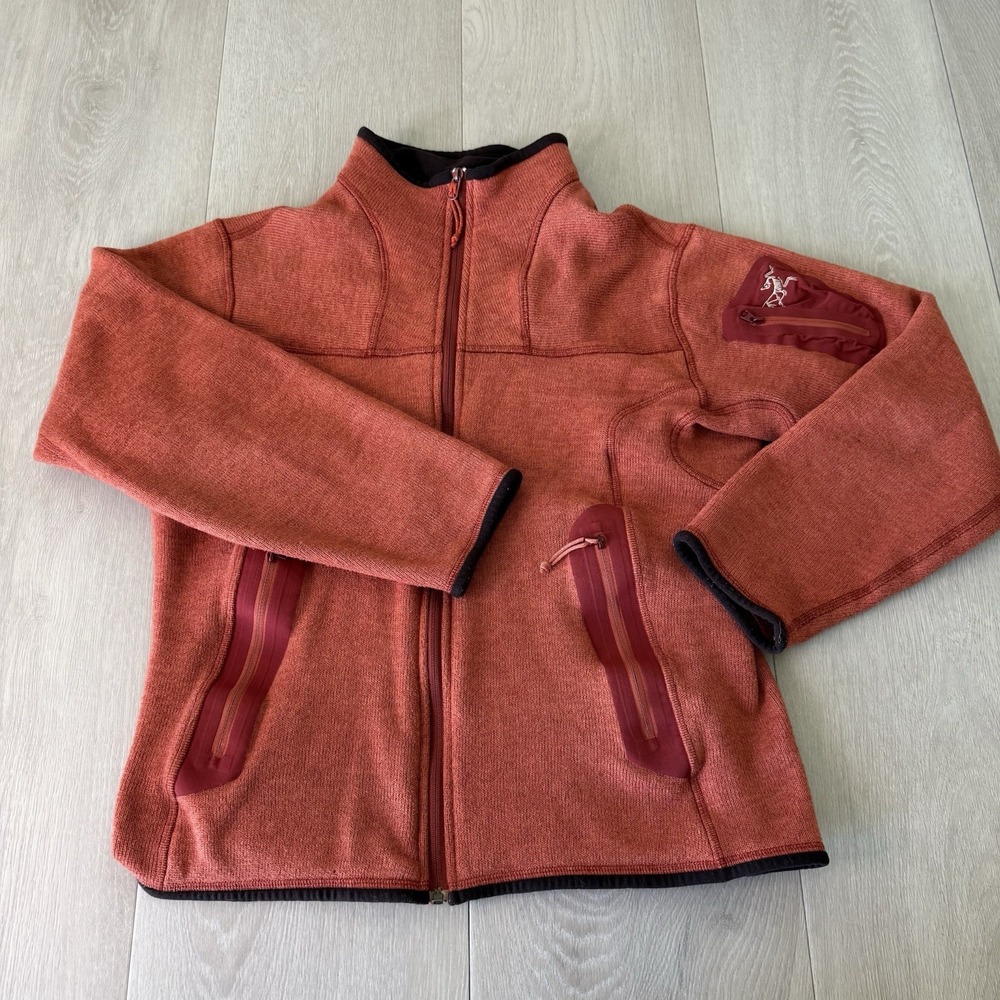 Arcteryx Covert Polartec Fleece Jacket Red Salmon Full Zip Hike Women's M Medium